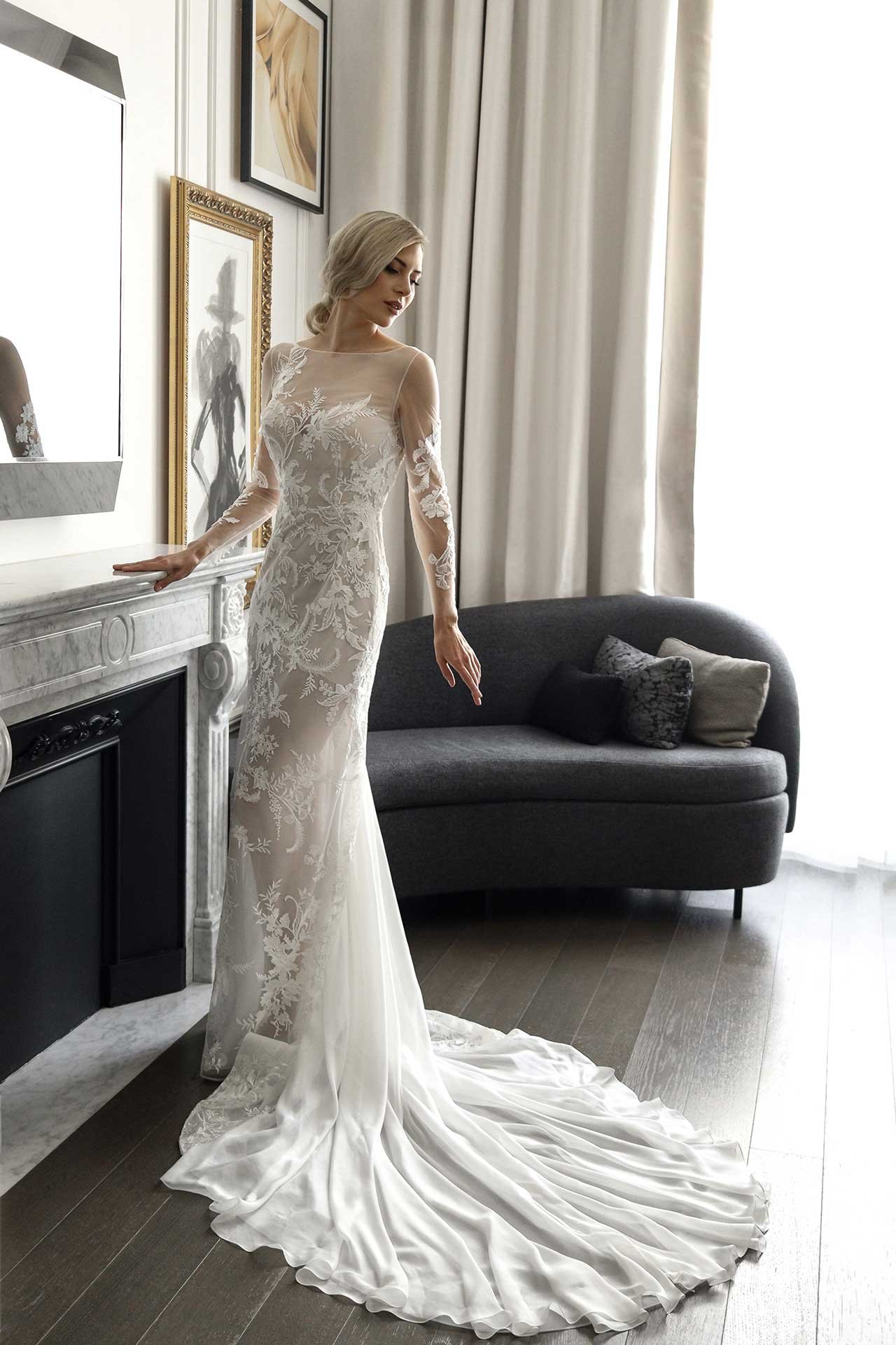 Robe de mariée sur mesure Milana par Alina Marti Paris